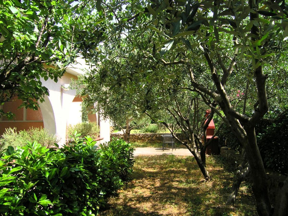 קרק Apartments Sokolovic מראה חיצוני תמונה