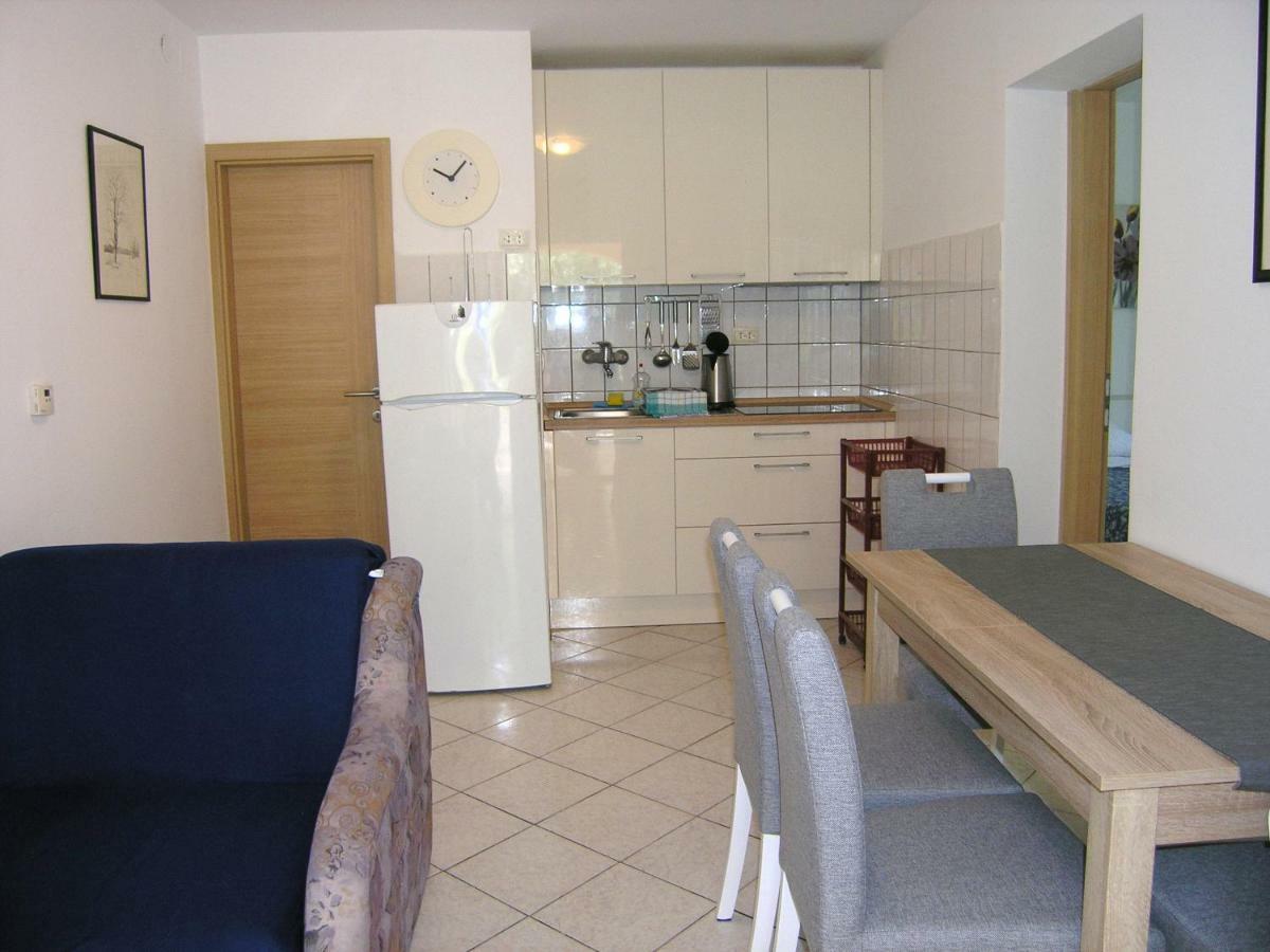 קרק Apartments Sokolovic מראה חיצוני תמונה